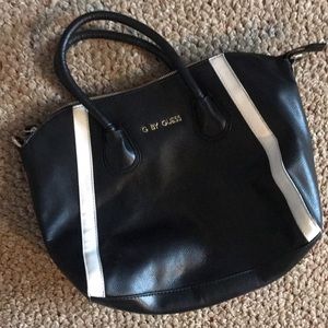 G by Guess “Maelle Satchel” 👜💕✨